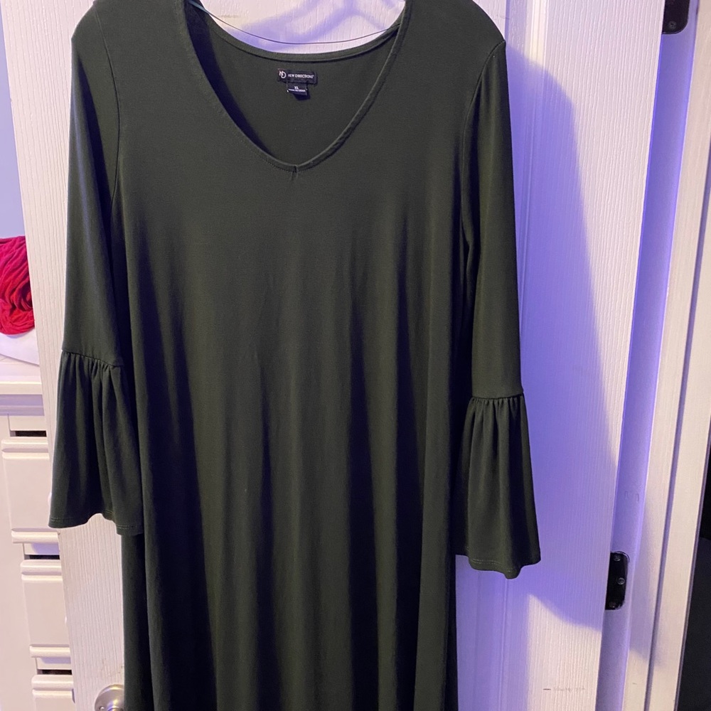 Green, simple flows dress